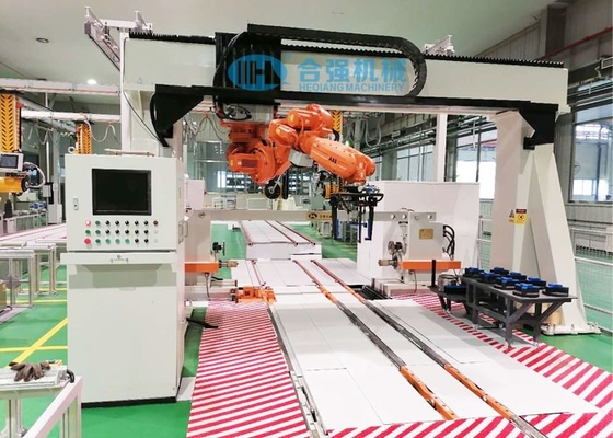 Railway Wheel Bearing Press Machine With Manipulator For Grabbing Bearings